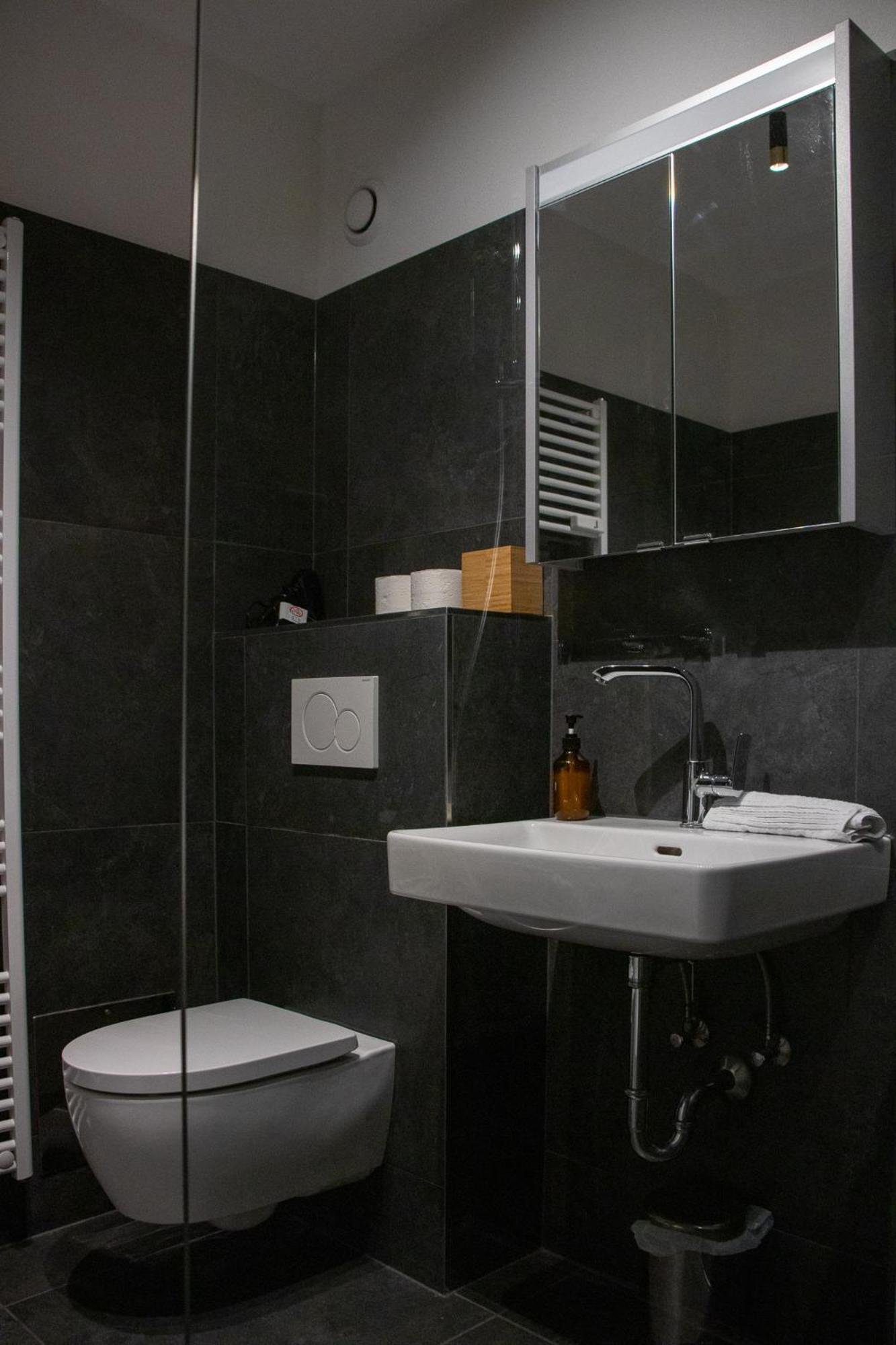 Stylische Wohnung mitten in der Stadt Bregenz Exterior foto